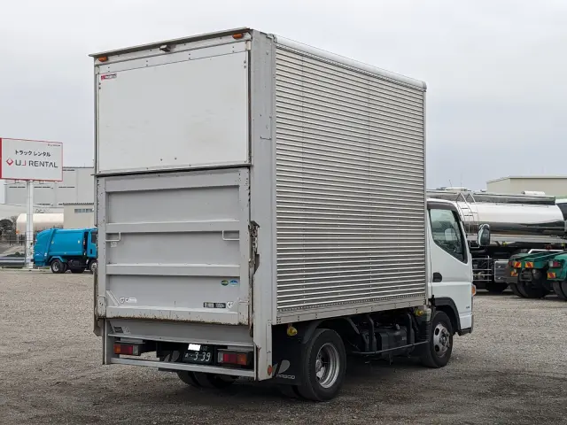 三菱 キャンター TPG-FBA20(2WD)の写真4
