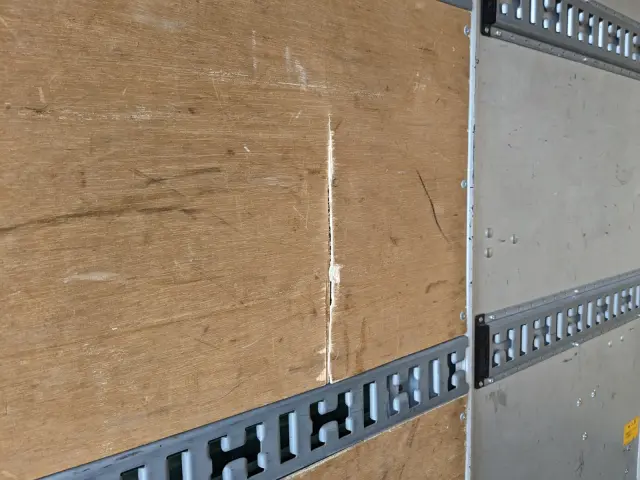 三菱 キャンター TPG-FBA20(2WD)の写真23