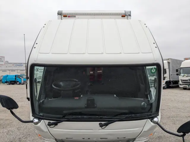 三菱 キャンター TPG-FBA20(2WD)の写真47