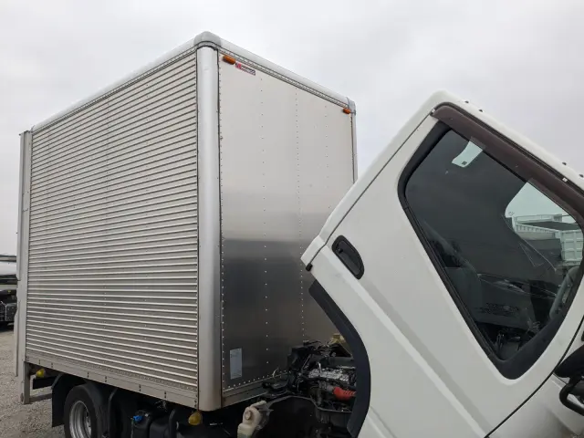 三菱 キャンター TPG-FBA20(2WD)の写真49