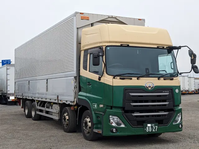 ＵＤ クオン 2PG-CG5CA(8x4)の写真2