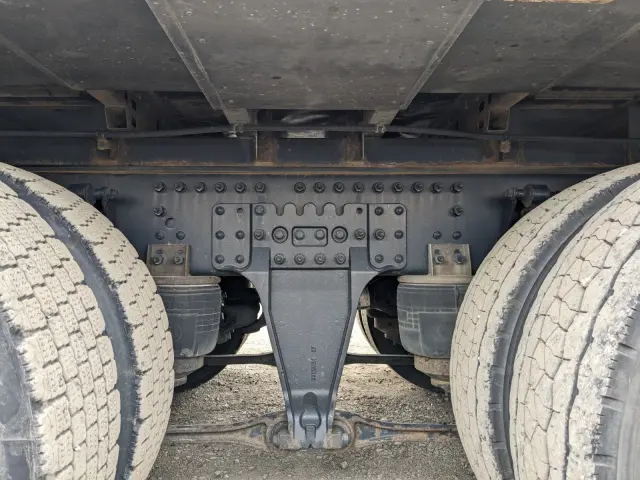 ＵＤ クオン 2PG-CG5CA(8x4)の写真33