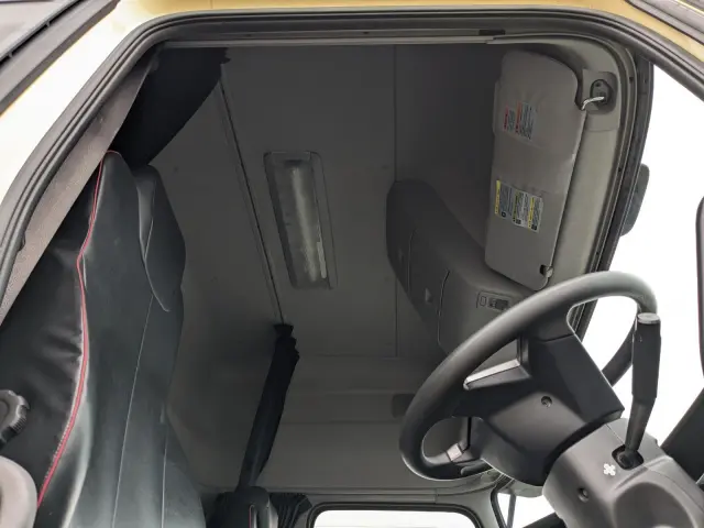 ＵＤ クオン 2PG-CG5CA(8x4)の写真41