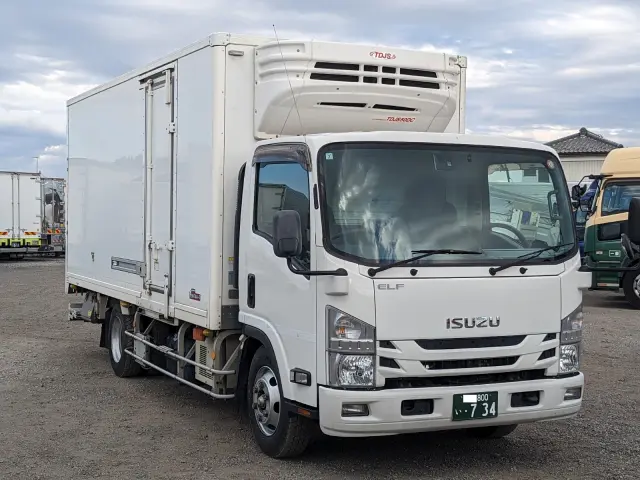 いすゞ エルフ TPG-NPR85AN(2WD)の写真2