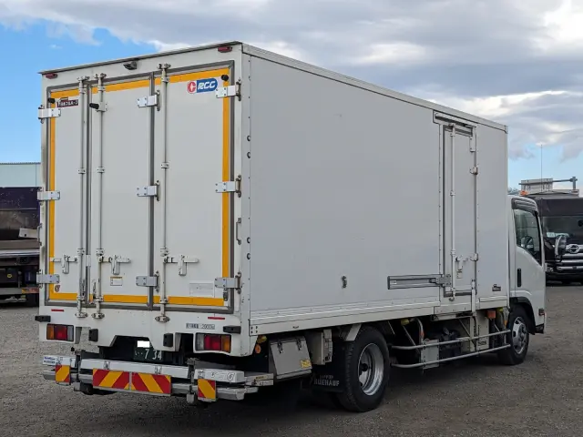 いすゞ エルフ TPG-NPR85AN(2WD)の写真4