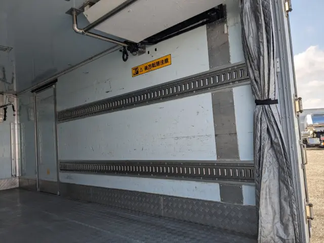 いすゞ エルフ TPG-NPR85AN(2WD)の写真21