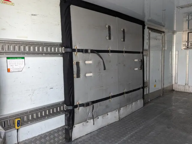 いすゞ エルフ TPG-NPR85AN(2WD)の写真23