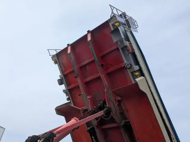 三菱 スーパーグレート QKG-FV50VX(6x4)の写真16