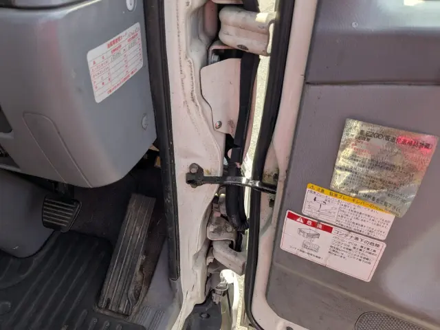 三菱 キャンター PDG-FE73D(2WD)の写真28