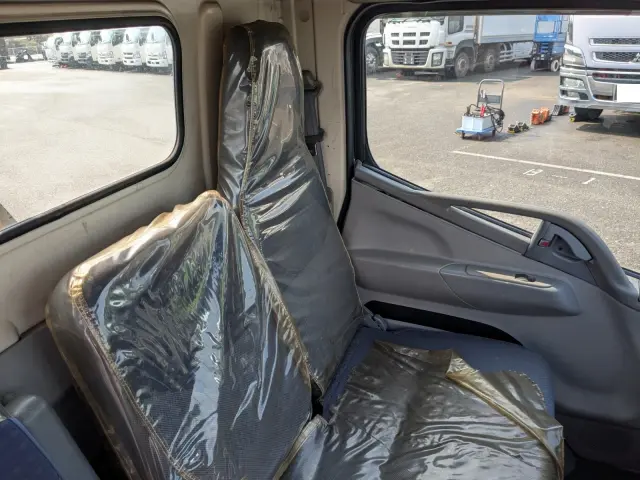 三菱 キャンター PDG-FE73D(2WD)の写真39