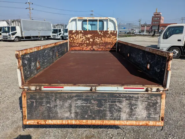 いすゞ エルフ TKG-NJR85A(2WD)の写真11