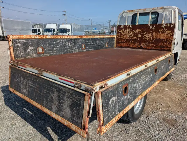 いすゞ エルフ TKG-NJR85A(2WD)の写真16