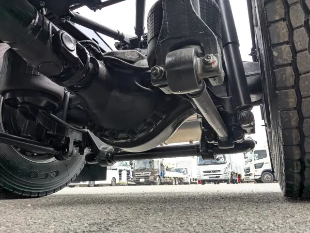 三菱 スーパーグレート 2RG-FP84VDR(2WD)の写真9