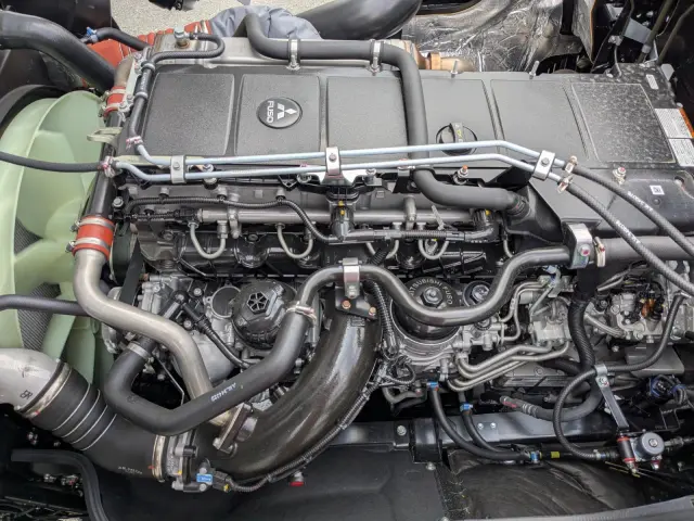 三菱 スーパーグレート 2RG-FP84VDR(2WD)の写真28