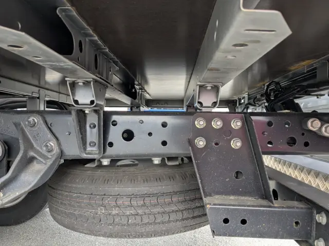 日野 デュトロ 2KG-XZC710M(2WD)の写真9