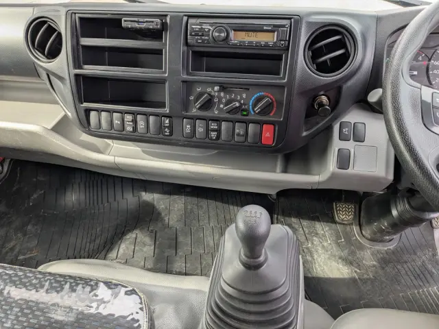 日野 デュトロ 2KG-XZC710M(2WD)の写真23