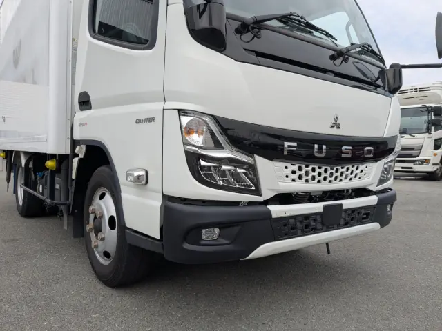 三菱 キャンター 2PG-FBAV0(2WD)の写真25