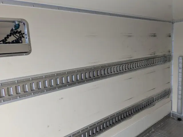 三菱 キャンター 2PG-FBAV0(2WD)の写真30