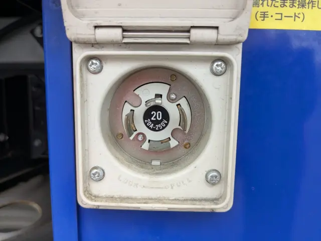 三菱 キャンター 2PG-FBAV0(2WD)の写真34