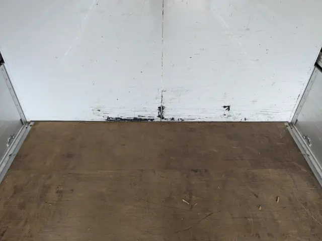 三菱 キャンター 2PG-FEB50(2WD)の写真21