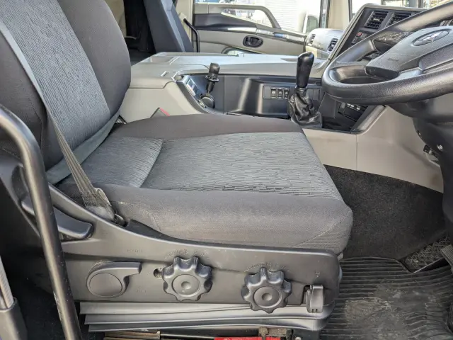 三菱 スーパーグレート 2PG-FS74HZ(8x4)の写真34