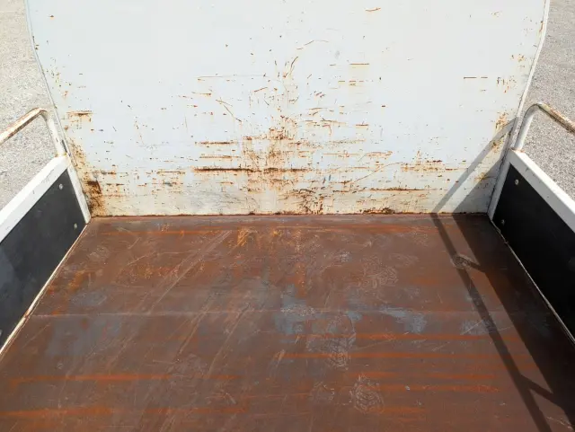 いすゞ エルフ 2RG-NPR88AR(2WD)の写真12