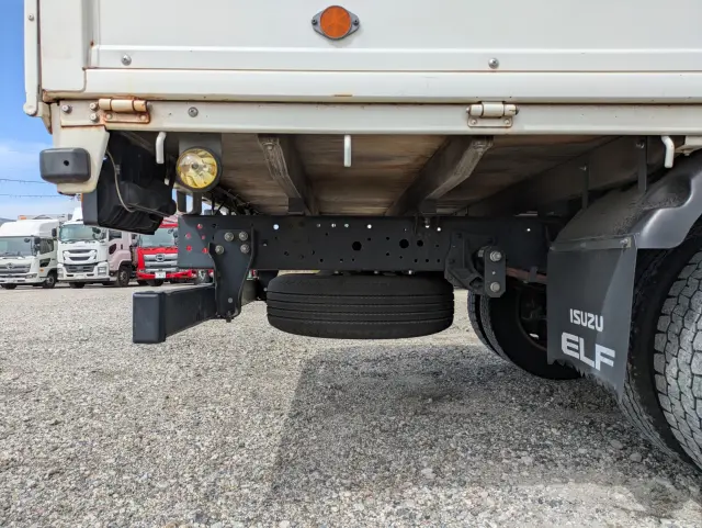 いすゞ エルフ 2RG-NPR88AR(2WD)の写真22
