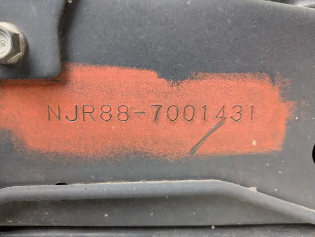 いすゞ エルフ 2RG-NJR88A(2WD)の写真36