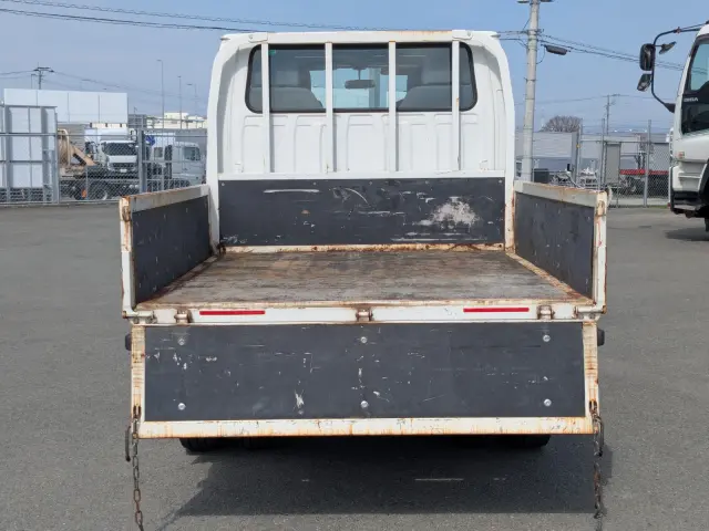 いすゞ エルフ TRG-NJR85A(2WD)の写真8