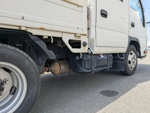 いすゞ エルフ TRG-NJR85A(2WD)の写真19