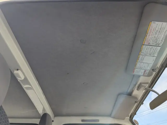 いすゞ エルフ TRG-NJR85A(2WD)の写真20