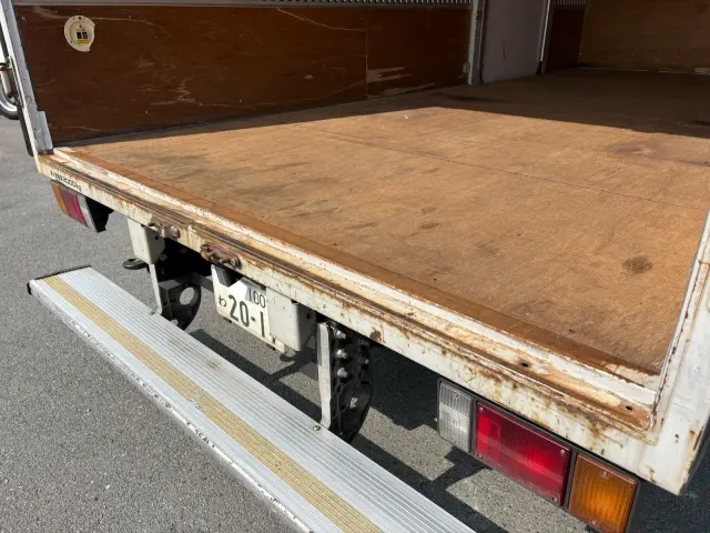 いすゞ エルフ TKG-NPR85AN(2WD)の写真17