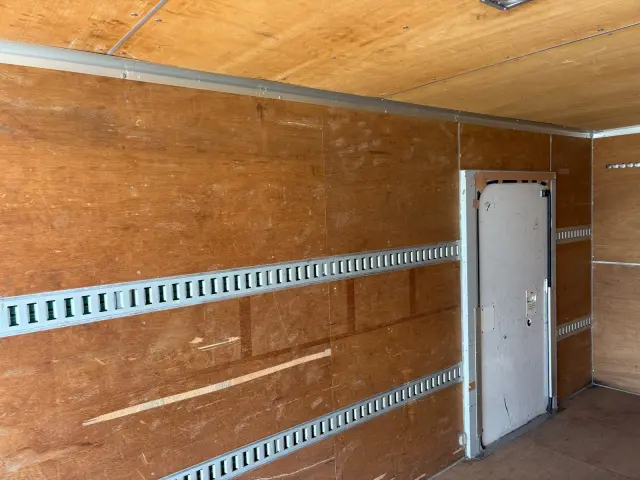 いすゞ エルフ TKG-NPR85AN(2WD)の写真31