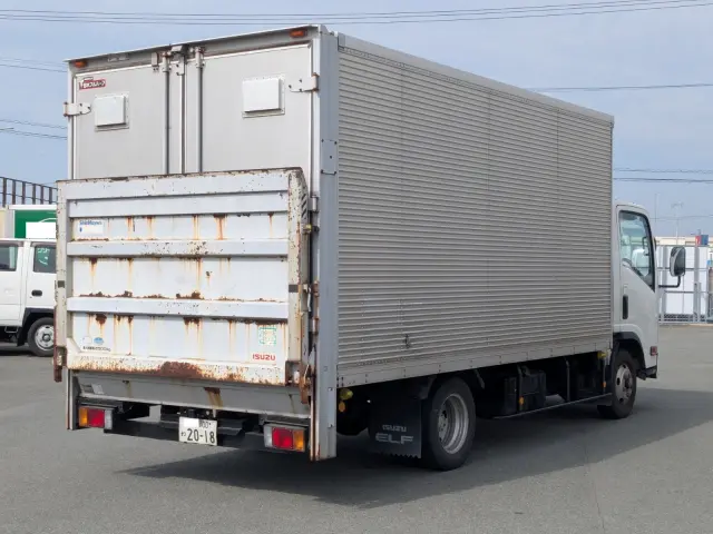いすゞ エルフ TKG-NPR85AN(2WD)の写真4