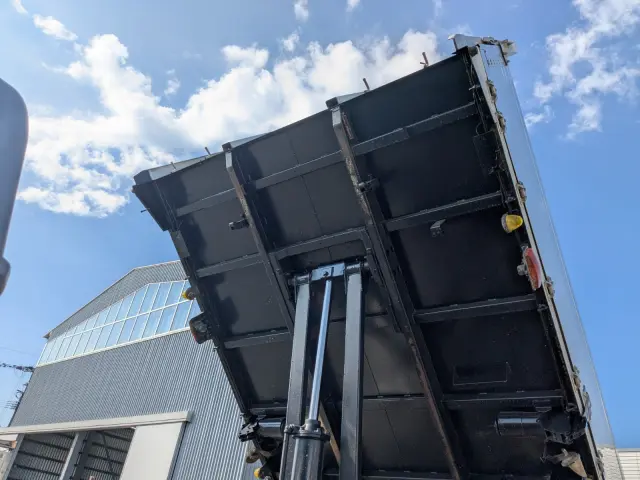 いすゞ フォワード PA-FSR34G4Z(2WD)の写真22