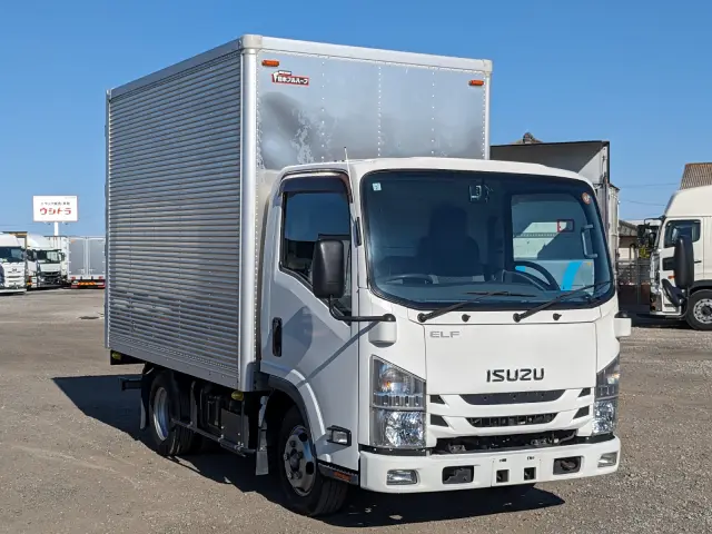 いすゞ エルフ TPG-NLR85AN(2WD)の写真2