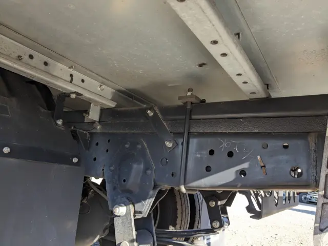 いすゞ エルフ TPG-NLR85AN(2WD)の写真21