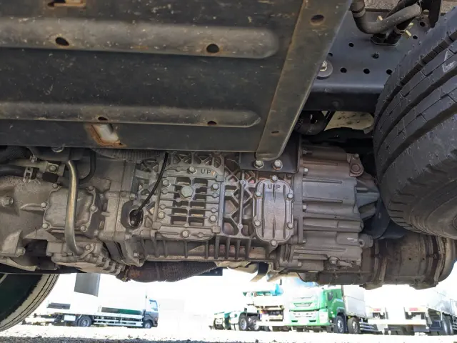 いすゞ エルフ TPG-NLR85AN(2WD)の写真23