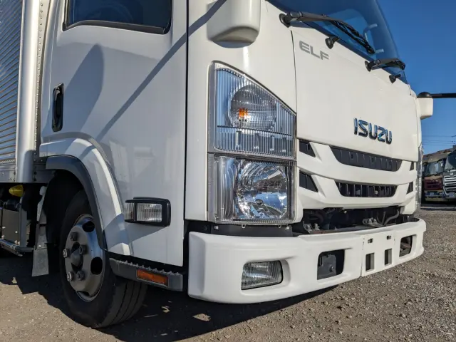 いすゞ エルフ TPG-NLR85AN(2WD)の写真26