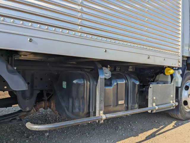 いすゞ エルフ TPG-NLR85AN(2WD)の写真36