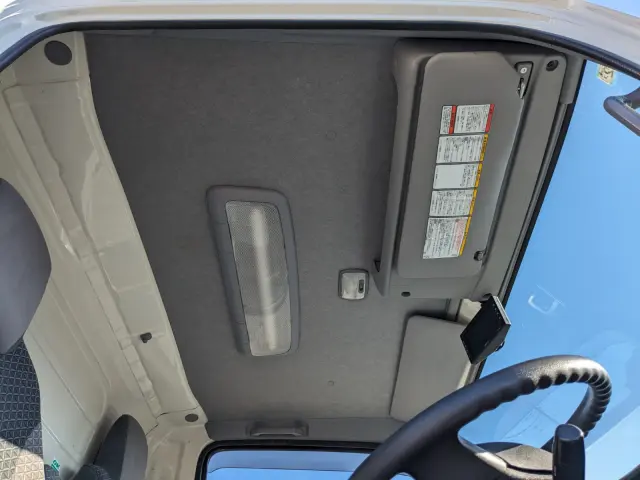 いすゞ エルフ TPG-NLR85AN(2WD)の写真37