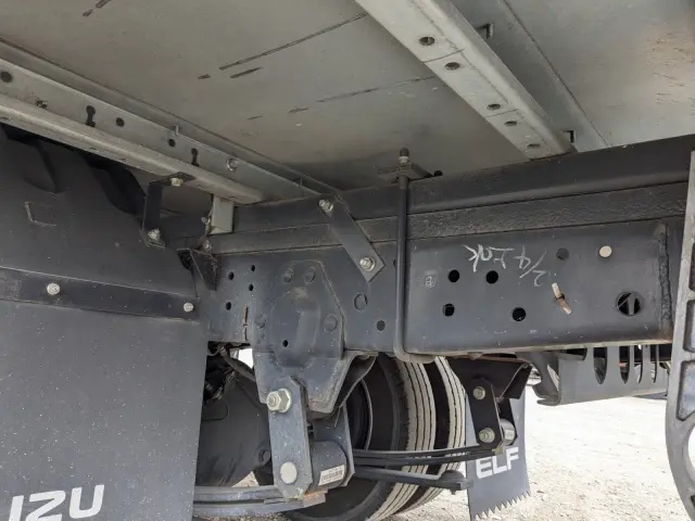 いすゞ エルフ TPG-NLR85AN(2WD)の写真22