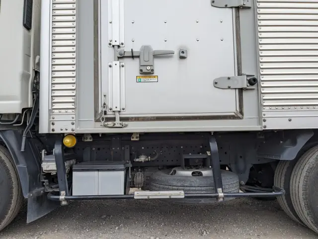 いすゞ エルフ TPG-NLR85AN(2WD)の写真30