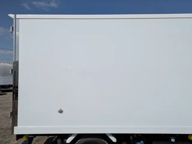 三菱 キャンター 2RG-FBAV0(2WD)の写真29