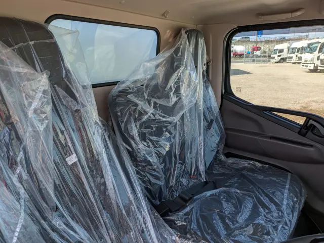 三菱 キャンター 2RG-FBAV0(2WD)の写真34