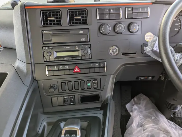 三菱 スーパーグレート 2KG-FV80VYP(6x4)の写真27