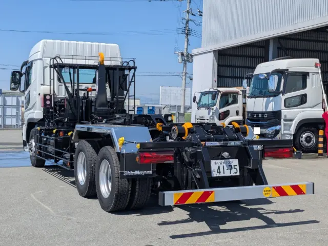 三菱 スーパーグレート 2PG-FV80VY(6x4)の写真3