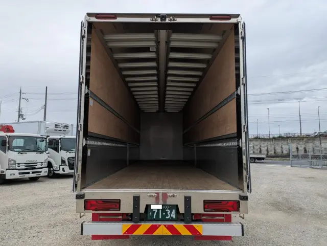 三菱 スーパーグレート 2PG-FS84HZ(8x4)の写真10