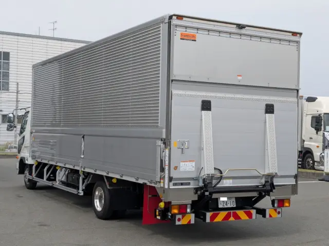 三菱 ファイター 2KG-FK65F(2WD)の写真3