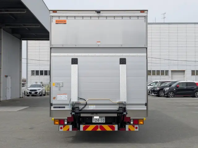 三菱 ファイター 2KG-FK65F(2WD)の写真7